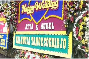 Karangan Bunga dari Jokowi hingga Valencia Tanoesoedibjo Hiasi Hotel Pernikahan Atta Aurel