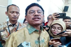 Menkominfo Johnny Beberkan Kendala Pembangunan 5G di Indonesia
