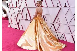 Carey Mulligan hingga Halle Berry, Inilah Bintang yang Paling Mencuri Atensi di Red Carpet Oscar 2021