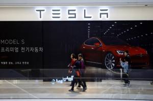 Apa Kabar Investasi Tesla di Indonesia? Bahlil Bilang Kita Doain