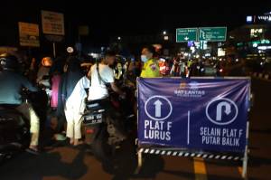 Malam Takbiran di Puncak, Ratusan Kendaraan dari Luar Bogor Diputar Balik