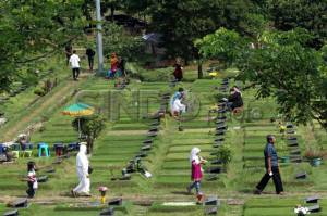 Pemerintah Kota Bekasi Larang Ziarah Kubur Selama Lima Hari
