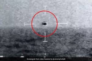 Bocoran Video Angkatan Laut AS, UFO Menghilang di Perairan California