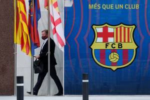 Terlalu! Barcelona Belum Juga Beri Kepastian Soal Nasib Ronald Koeman