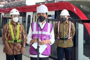 LRT Dikerjakan Semuanya di Indonesia, Jokowi: Fondasi Bangun untuk Negara Lain