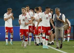 Hadapi Swedia, Pelatih Polandia Merasa Seperti di Final