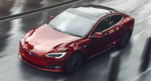Kecewa Tak Ada Suara, Pemilik Tesla Model S Plaid Bikin Suara Buatan