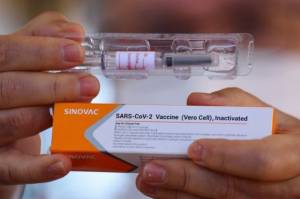 2 Dosis Vaksin Sinovac Terbukti Cegah Penularan Covid-19 hingga 94%
