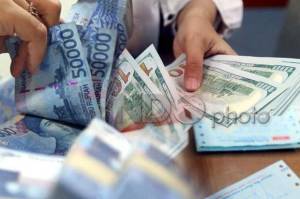 Dolar AS Lagi Merana, Rupiah dan IHSG Kompakan Perkasa