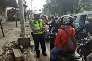 Jelang Berakhirnya PPKM Level 4, Penyekatan Masih Konsisten Diterapkan di Jakarta