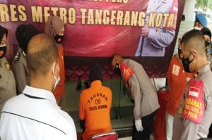 Dokter Mery Tergopoh-gopoh usai Bakar Bengkel yang Tewaskan 3 Orang di Tangerang