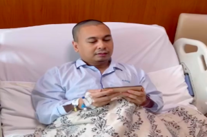 Raditya Dika Bagikan Lifehack Usai Operasi Usus Buntu hingga Viral di Tik Tok