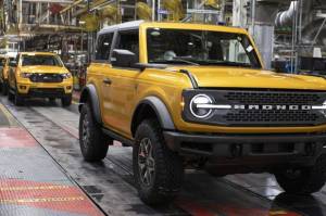 Permintaan Tinggi, Ford Hentikan Pemesanan Online SUV Bronco