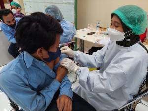1 Juta Orang di Kota Tangerang Sudah Divaksin Lewat Program Vaksinasi Tingkat RW