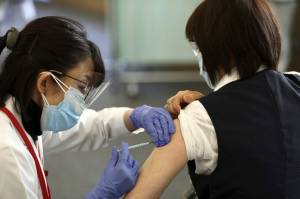 Jepang Temukan Gelembung Zat Asing di Vaksin Covid-19
