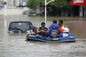 Anies Targetkan Banjir di Jakarta Harus Surut Kurang dari 6 Jam