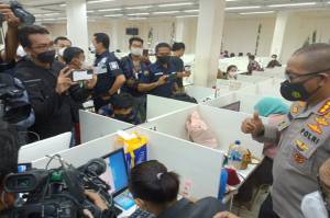 Gerebek Kantor Pinjaman Online, Polisi Amankan 32 Karyawan