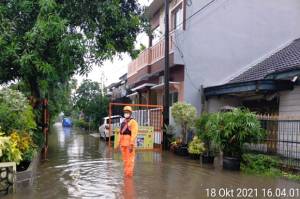 Hujan Lebat, 2 Perumahan di Bekasi Terendam Banjir