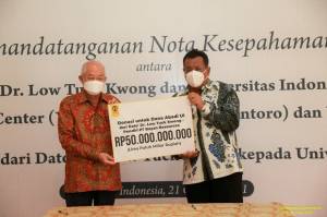UI Dapat Donasi Beasiswa Rp50 Miliar dari Dato Dr. Low Tuck Kwong