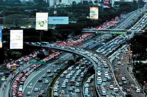 Mulai 13 November Kendaraan Bermotor Tak Lulus Uji Emisi Bakal Ditilang, Segini Besaran Dendanya