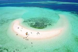 5 Destinasi Wisata Indonesia yang Mirip di Luar Negeri, Nomor 4 Berasa di Hawaii