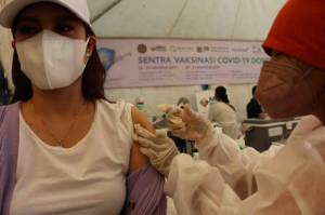 Pemkot Jakarta Selatan Terus Gencarkan Vaksinasi Covid-19
