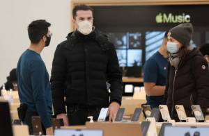 Waspada Omicron, Pengunjung Apple Store Kembali Wajib Gunakan Masker