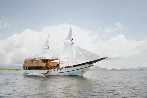 Majestic Sailing Experience Tawarkan Liburan Menakjubkan di Atas Kapal