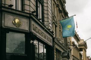 Berantas Kejahatan Keuangan, Binance Teken MoU dengan Kazakhstan