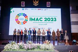IMAC 2023 Mengintegrasikan Strategi Bisnis dan Komitmen Menyelamatkan Bumi