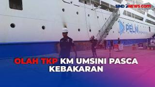 Polisi Olah TKP KM Umsini yang Terbakar di Pelabuhan....