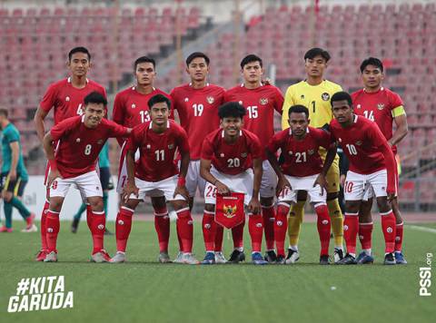 Sentil PSSI, Bung Towel Sebut Timnas Indonesia Salah Urus Sampai Gagal ke  Piala AFF U-23 2022