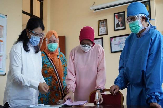 Hore, Efek Samping Vaksin Covid-19 pada Relawan Masih Nihil