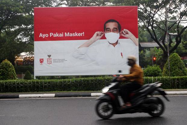 Pilkada di Tengah Pandemi, Jokowi: Selamat Memilih, Jangan Lalai Pakai Masker
