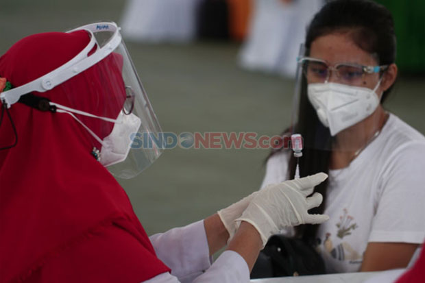 Vaksinasi Kelompok Guru di Kabupaten Pinrang Hampir Rampung