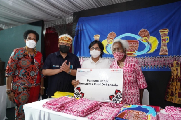 Menteri BUMN dan IndiHome Semangati Komunitas Binaan di Papua