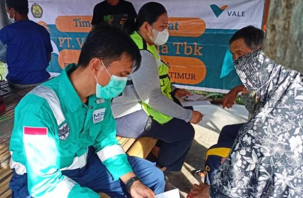 PT Vale Buka Layanan Kesehatan bagi Pengungsi Gunung Semeru