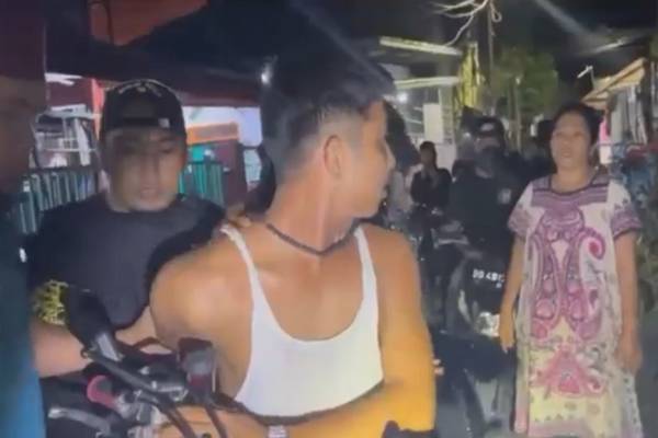 Lakukan Penganiayaan, Pemuda di Makassar Menangis Saat Diringkus Polisi