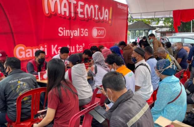 Telkomsel Imbau Pelanggan di Makassar Upgrade Jaringan ke 4G
