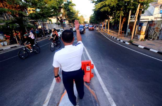 Lambannya Progres Proyek Jalan dan Drainase di Makassar Kembali Disorot