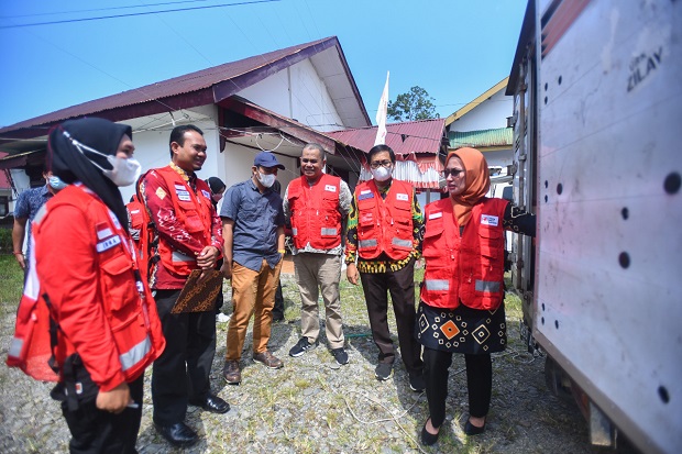 Bupati Lutra Lepas Bantuan Kemanusiaan untuk Korban Bencana Alam di Sulteng