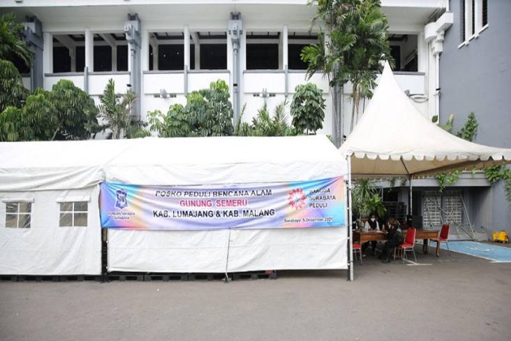 Posko Peduli Erupsi Gunung Semeru Dibuka di Balai Kota Surabaya