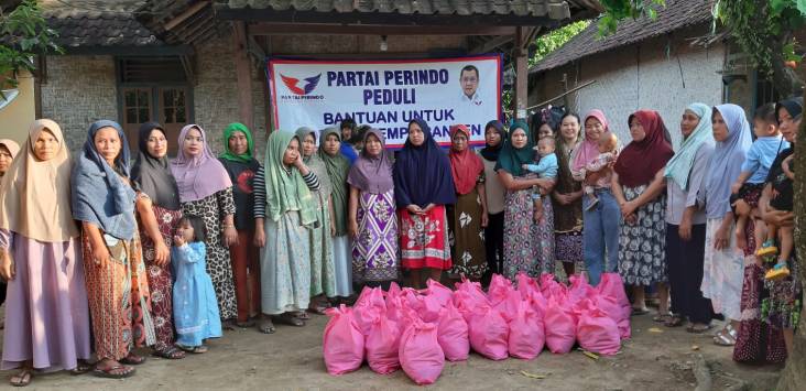 Dapat Bantuan Perindo, Emak-emak Korban Gempa Banten Menangis Terharu