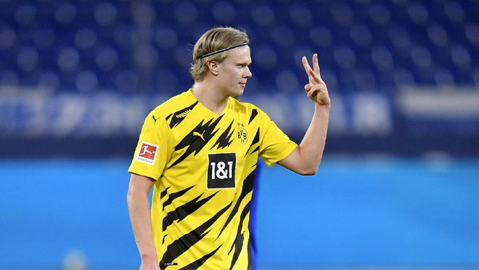 Dortmund Bantah Desak Haaland Segera buat Keputusan