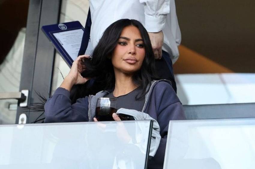 Arsenal dan PSG Kena Sial Gara-gara Ditonton Kim Kardashian