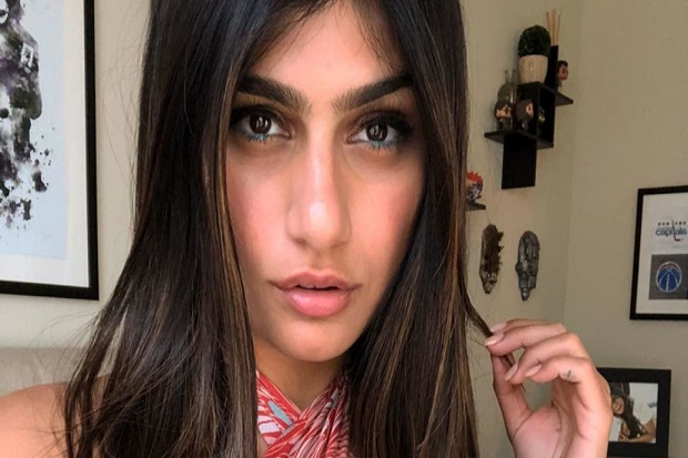 Kisah Perjuangan Mia Khalifa Menghapus Citranya Sebagai Bintang Film Dewasa