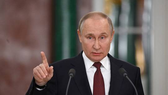 Alasan dan Latar Belakang ICC Keluarkan Surat Penangkapan Putin
