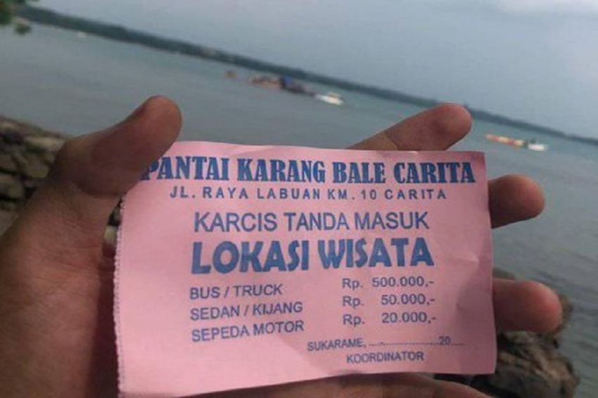 Sindo Hi Lite Heboh Tiket Masuk Pantai Karang Bale Carita Rp500 Ribu