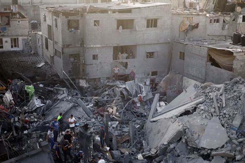 Serangan Kejam Zionis Israel di Gaza Sudah Membunuh 17.177 Warga Palestina