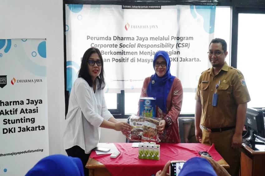 Dukung Pengentasan Stunting di Jakarta, Perumda Dharma Jaya Beri Bantuan Gizi
